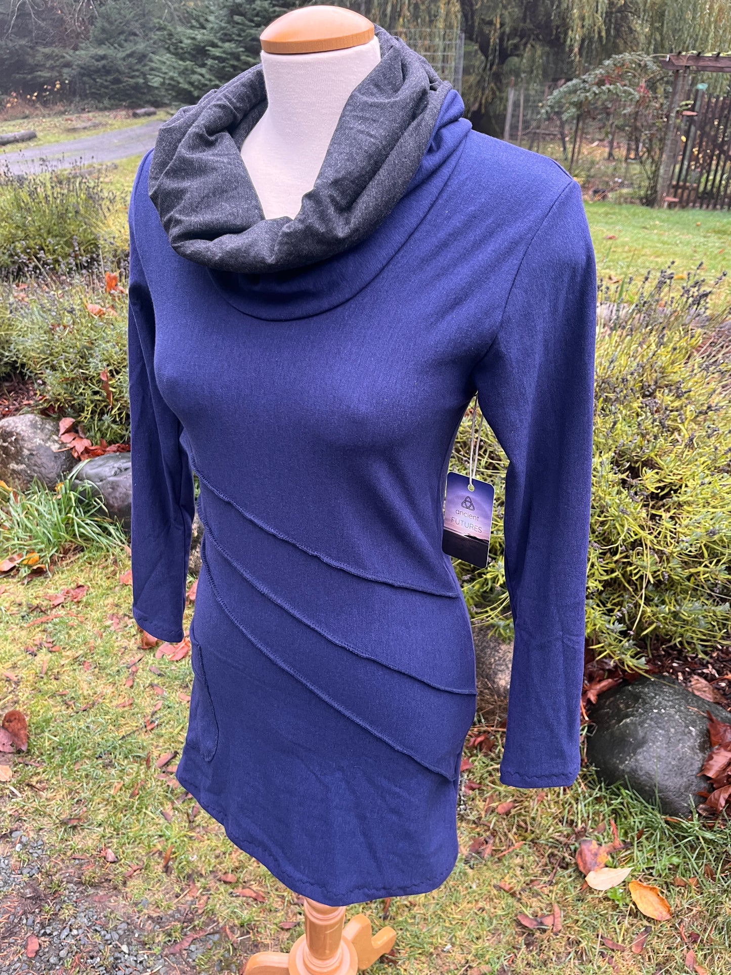 Elixir Tunic with Cowl Hood & Pocket