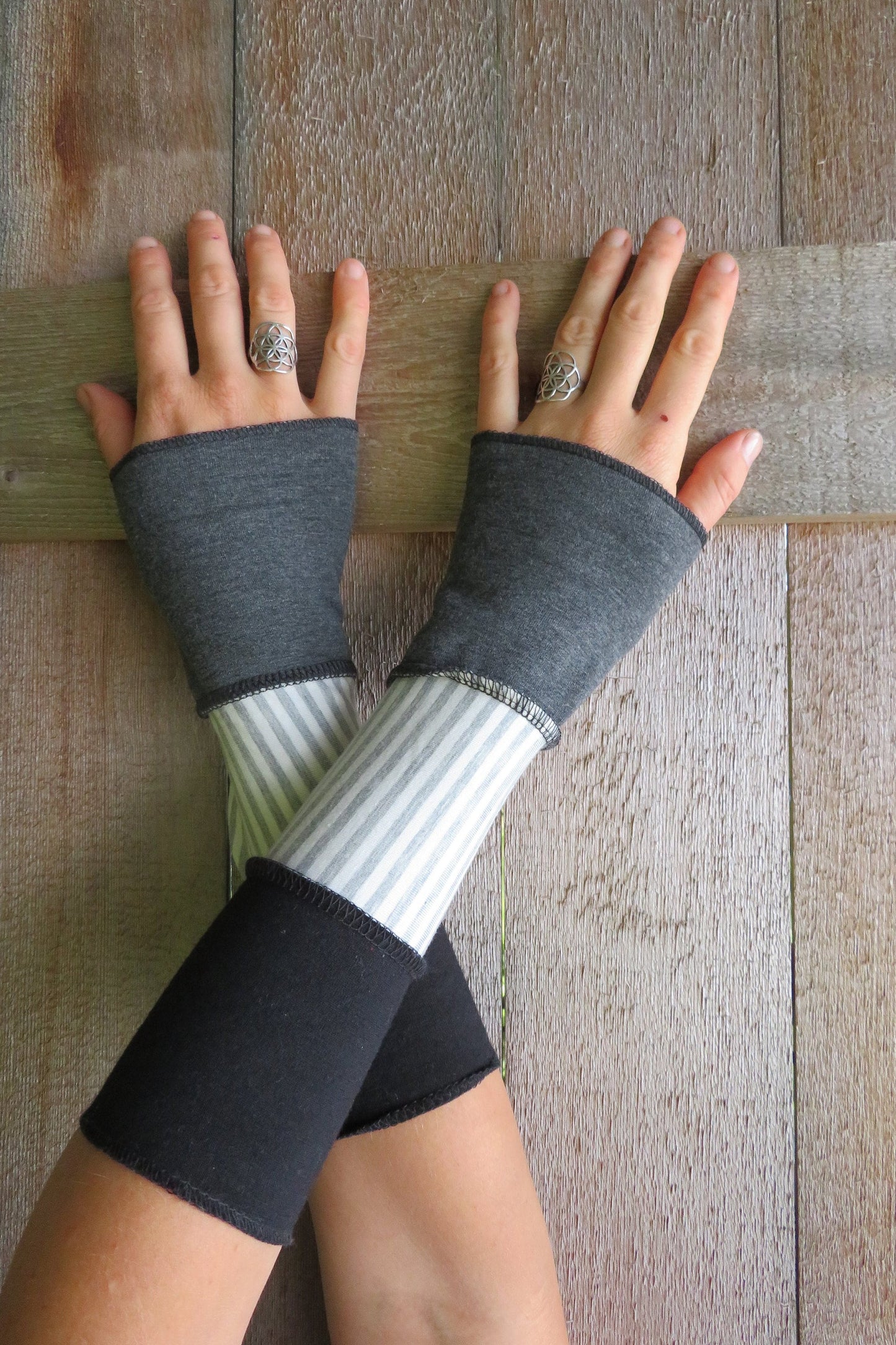 grey, stripe, black
black panel is wool